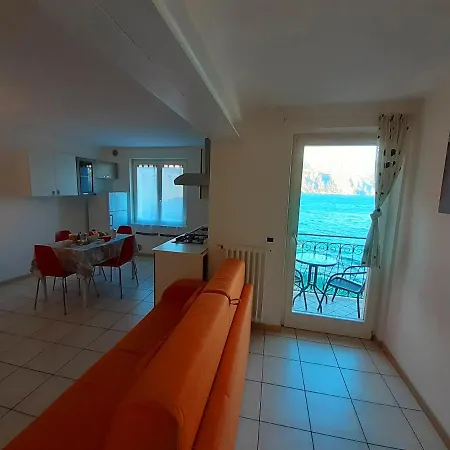 Casa Giardino Apartment Malcesine